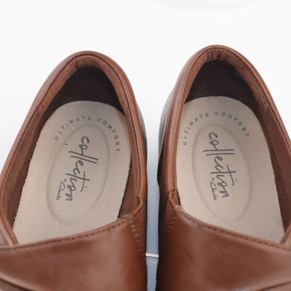 Clarks Womens Hope Shine Loafers Size 8 Brown Leather Flat Slip On Comfort Shoes